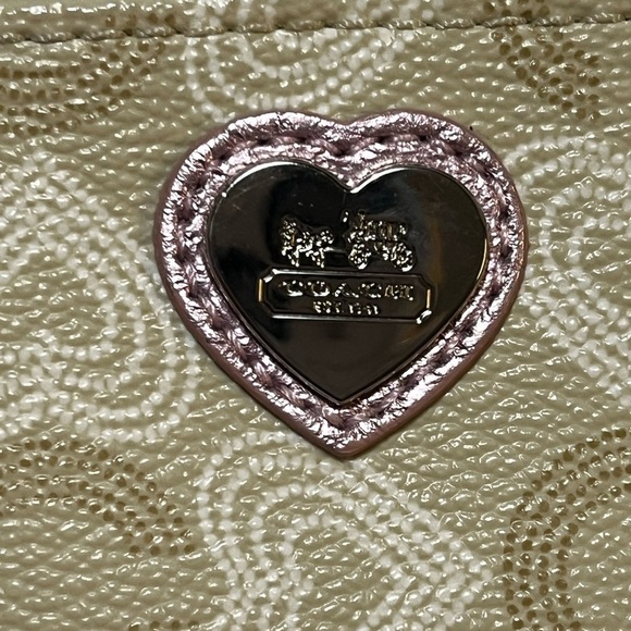 Coach Tan & Pink Metallic Heart Design Phone Case - Picture 2 of 13